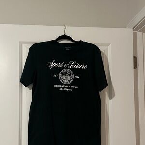 Old Navy Black Graphic 'Sport & Leisure' Short Sleeve Tee